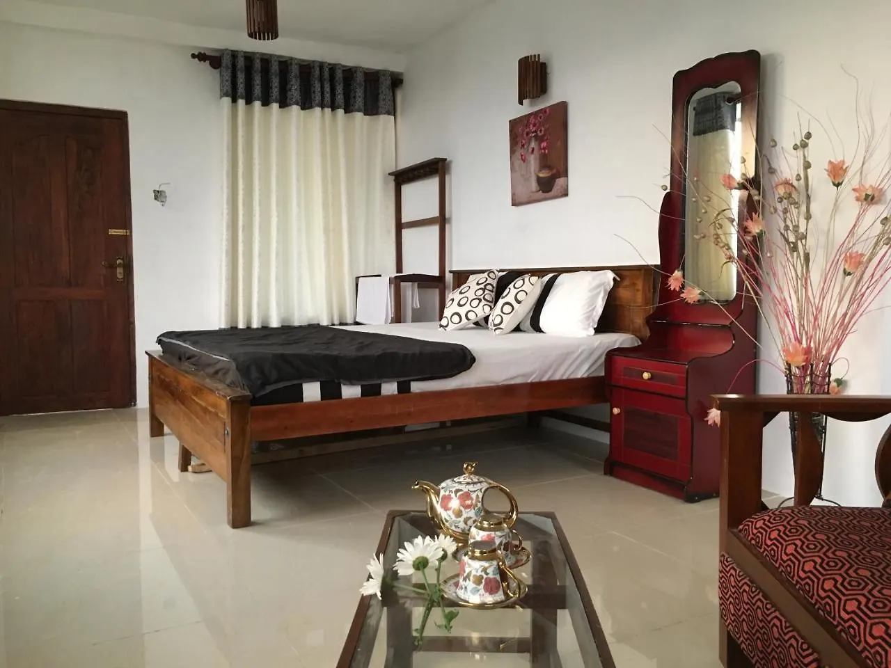 Couette-café Bed and Breakfast Golden King Guest à Nuwara Eliya